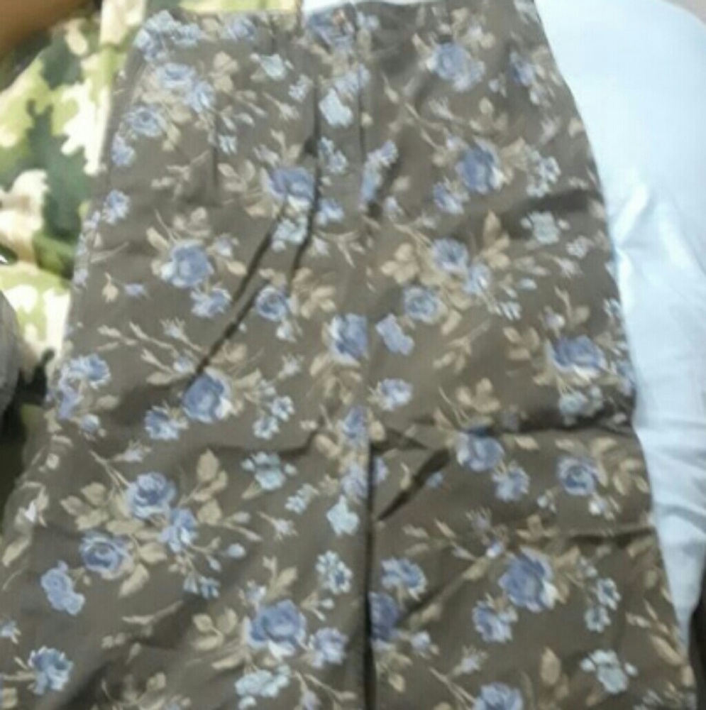 Eddie Bauer floral print skirt